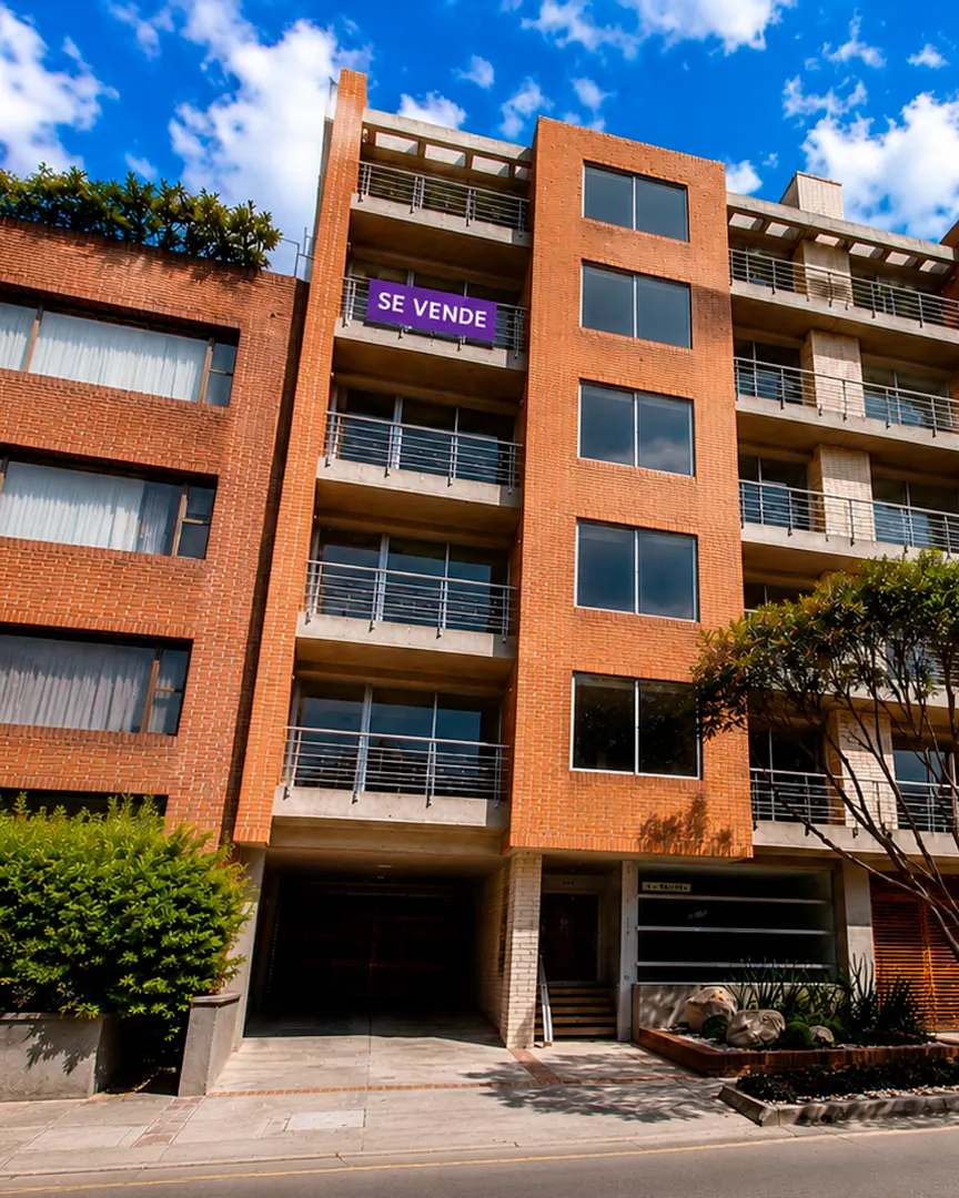 Edificio de apartamentos con aviso SE VENDE de Habi